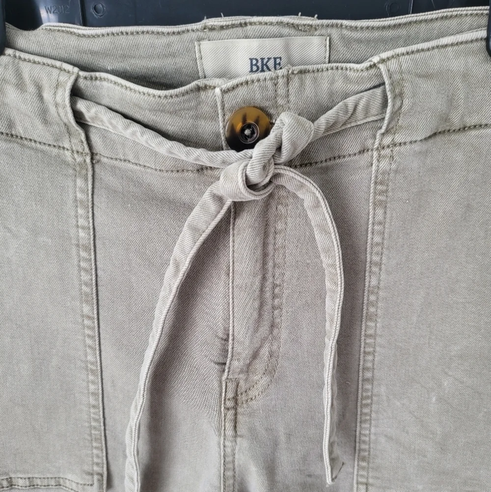 BKE Women's Straight Leg Pants in Olive